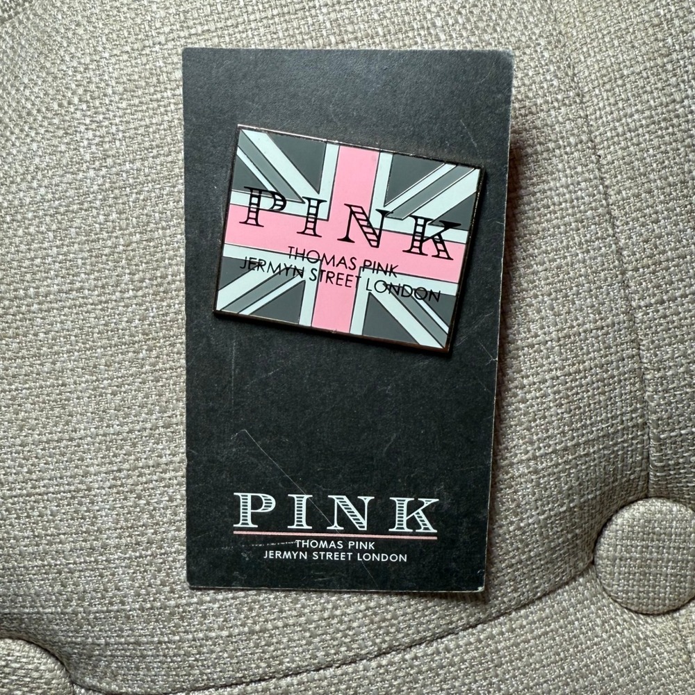 Thomas Pink London Union Jack Enamelโ Pin Badge Pink Grey Flag NWT Collectible